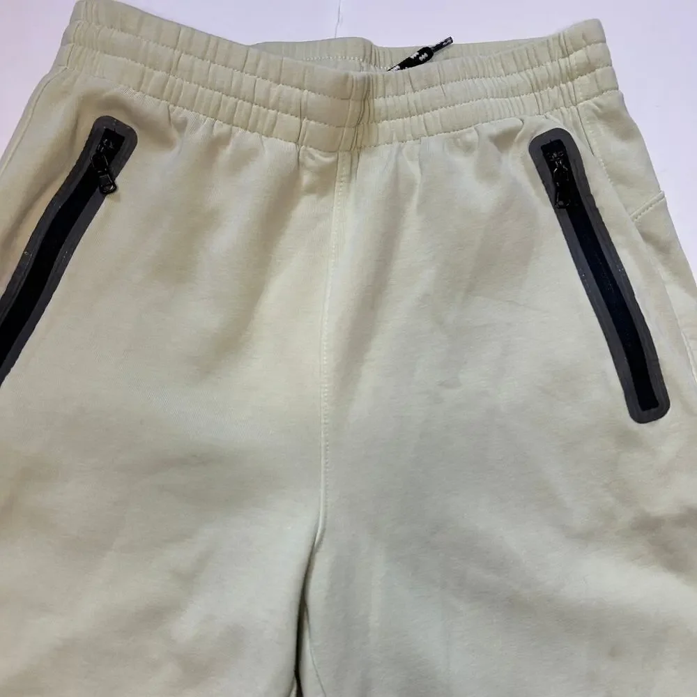 Old Navy Boys Dynamic Fleece Shorts - Size Large (10-12)